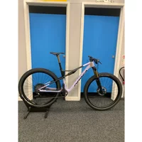 Ex Demo Orbea Oiz M-Team Medium Mountain Bike 2022 Lavender/Raw Carbon